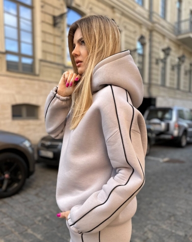 Стильний костюм з контрастним кантом 6064